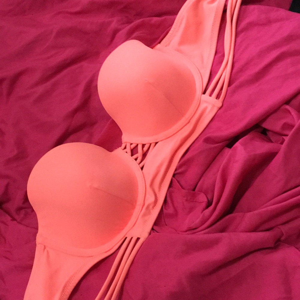 Victoria’s Secret Bikini top
